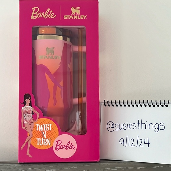 NEW Stanley BARBIE '60S TWIST 'N TURN
40 OZ QUENCHER - Picture 2 of 16